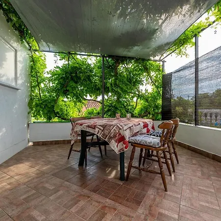 Josip Brusic Apartment Gabonjin