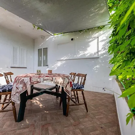 Josip Brusic Apartment Gabonjin