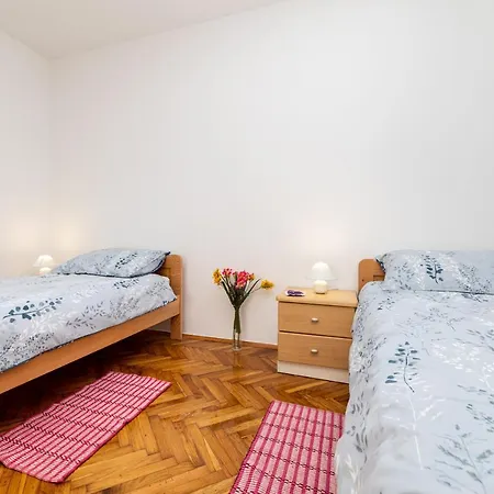 Apartment Josip Brusic Gabonjin